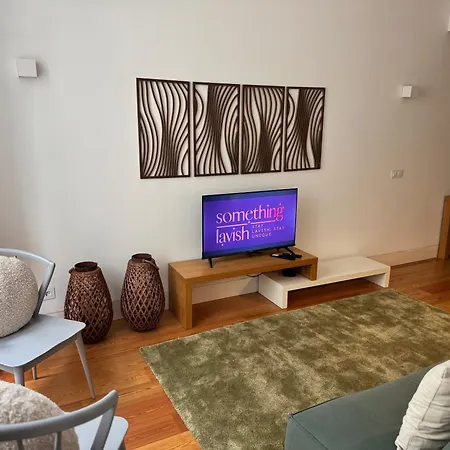 The Crucifixo Collection Grand 1d * Lisbon